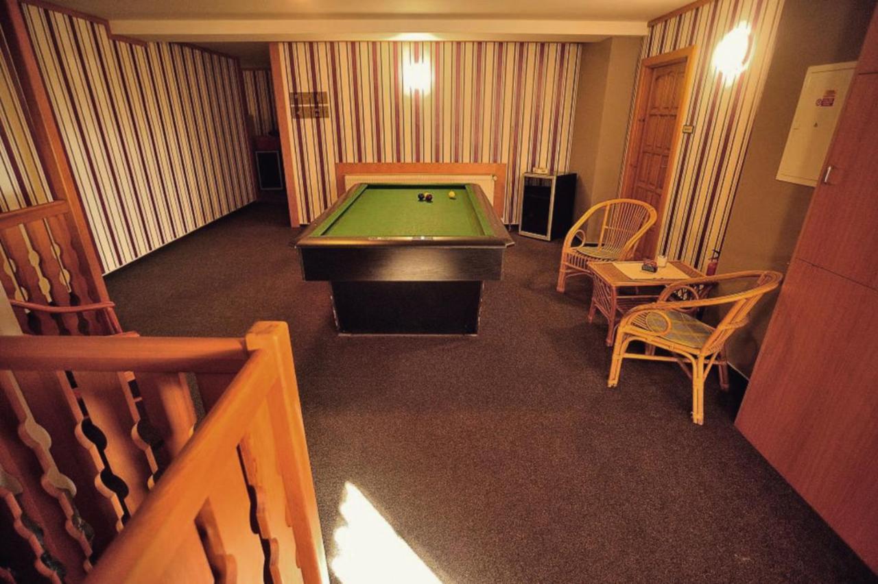 Hotel Aldo Unicov Екстер'єр фото