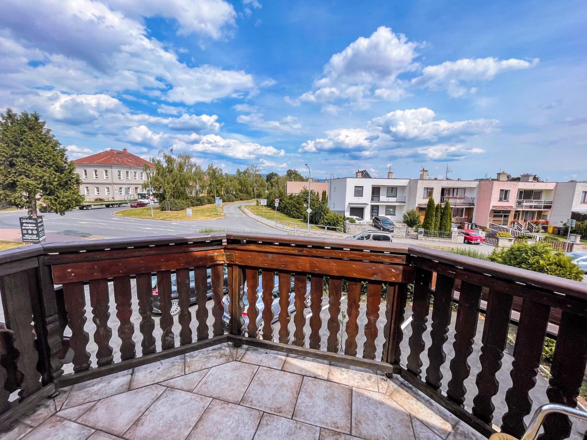 Hotel Aldo Unicov Екстер'єр фото