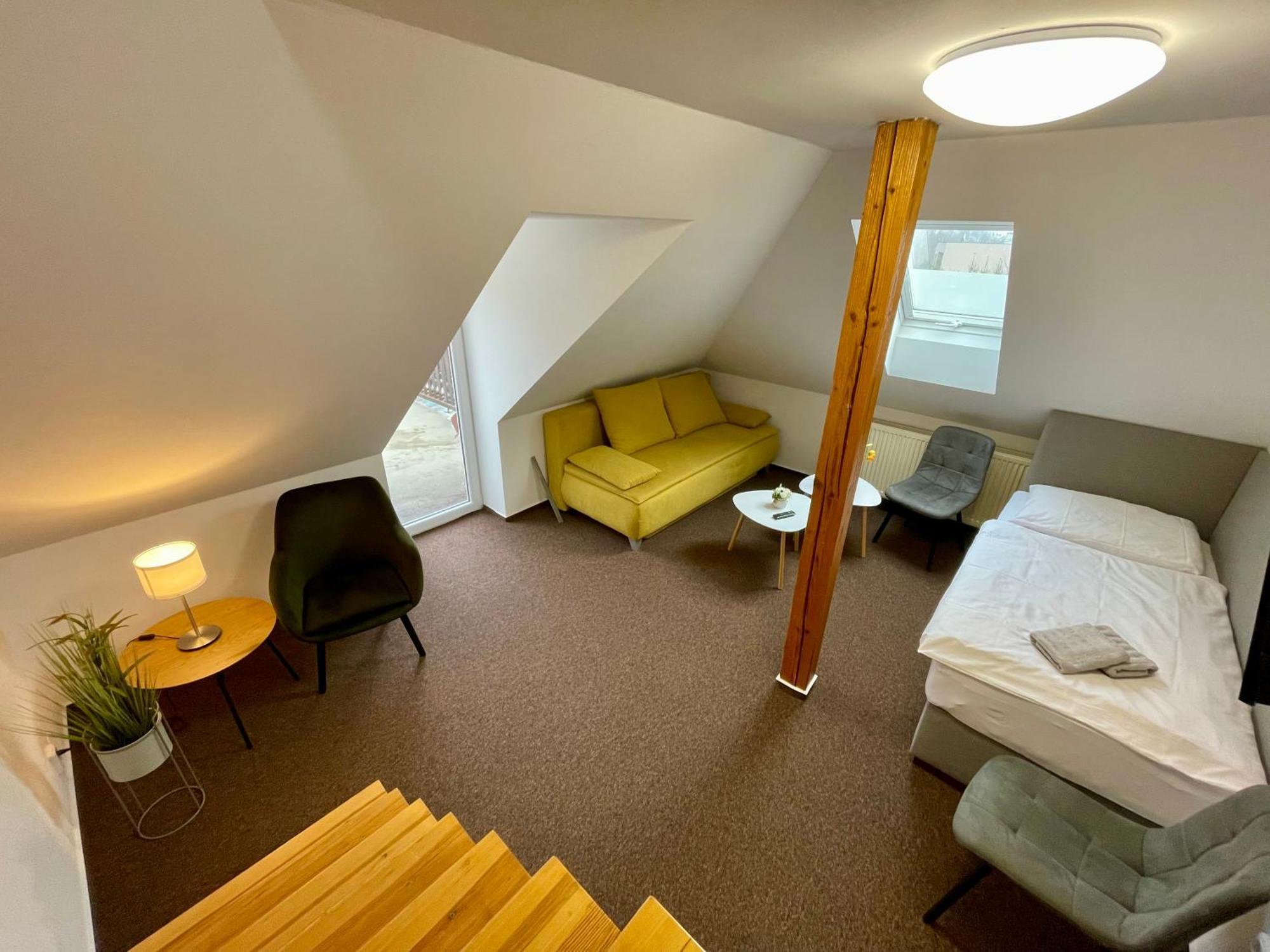 Hotel Aldo Unicov Екстер'єр фото