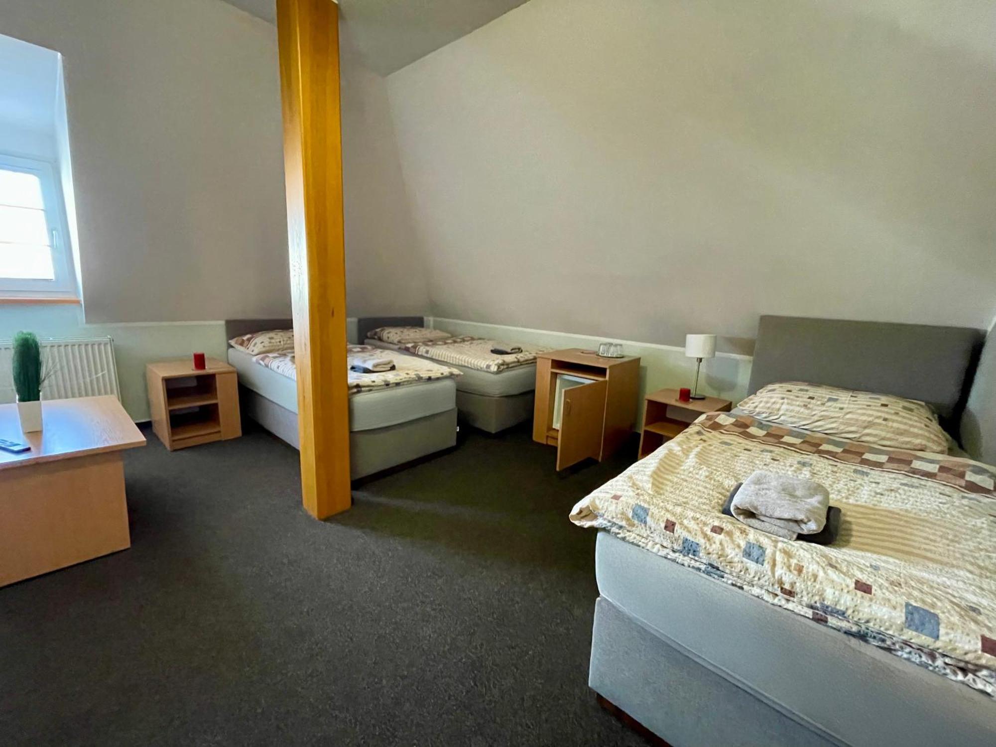 Hotel Aldo Unicov Екстер'єр фото